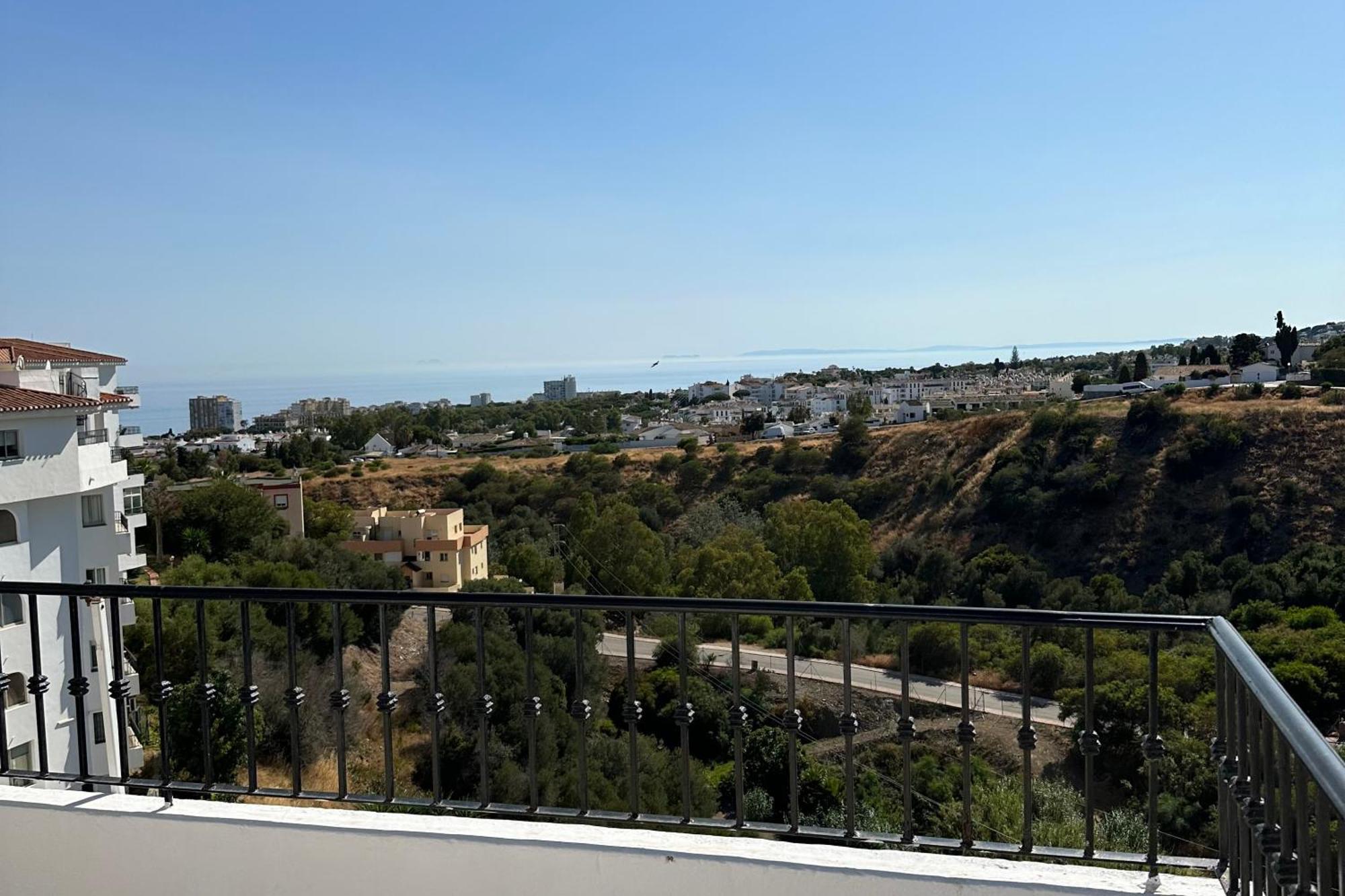 マラガLuminoso Atico Duplex Con Vistas Al Marアパートメント エクステリア 写真